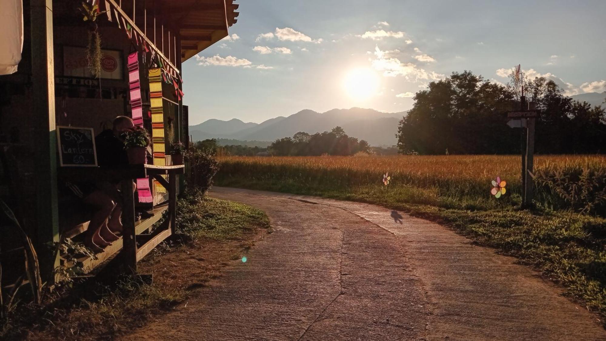 Chill In Pai Hotel Екстериор снимка